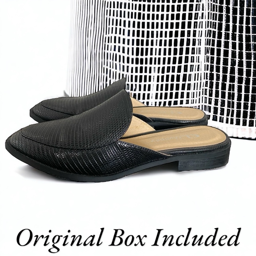 CL by Laundry Freshest Black Textured Slip-on Sandal Size 7 with box Loafer Mule
